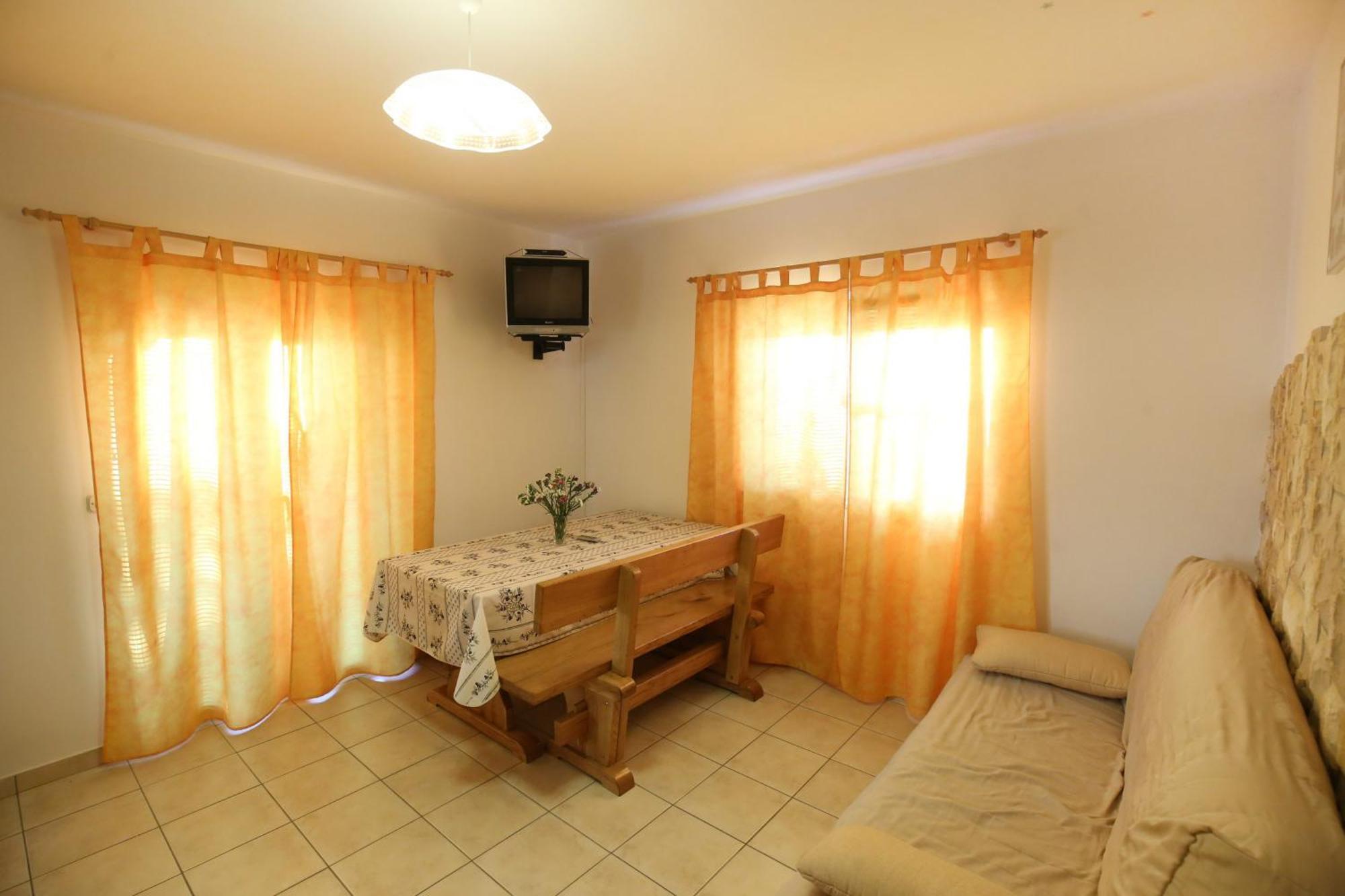 Apartments Nikaia Вир Номер фото
