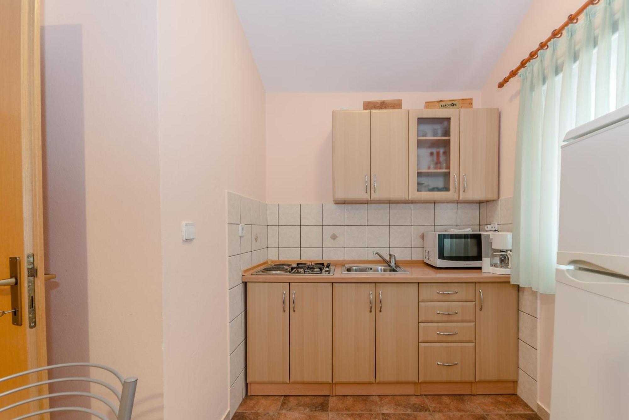 Apartments Nikaia Вир Экстерьер фото