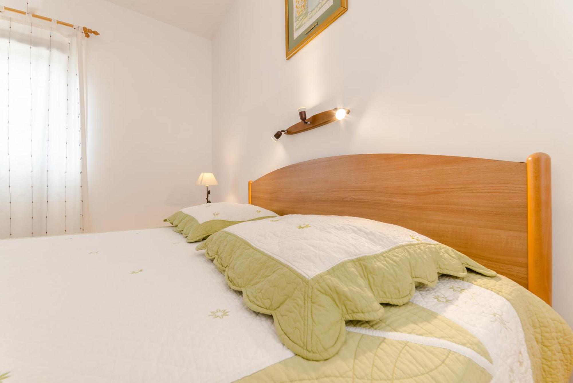 Apartments Nikaia Вир Экстерьер фото